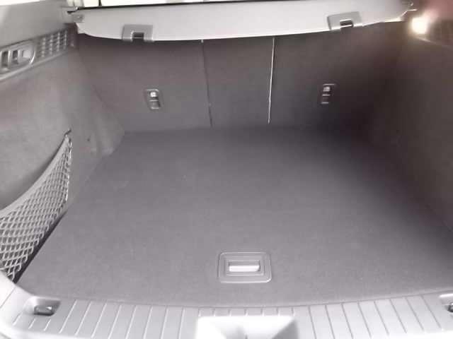 CX-60 2.5 25S Lパッケージ マツダ認定Ucar 試乗車アップ 車両(9枚目)