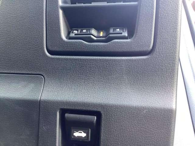 �d�s�b��������񓋍ځB���������������Œ�Ԃ���K�v�Ȃ�ē��R�Ȃ��ł��B�X���[�Y�ɃX�g���X�Ȃ��h���C�u�����y���݂��������B�i���x�����z�ɃZ�b�g�A�b�v��p�͊܂܂�Ă���܂���B�j