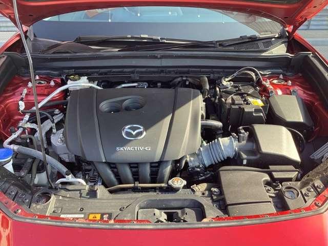 �u�r�j�x�`�b�s�h�u-�f�i�K�\�����j�v�́A�K�i�O�̍����k���������A���E�̃G���W���Z�p�҂ɋ�����^���܂����B����ɁA������ێ������܂܃m�b�L���O�̔�����}���A�M����������A����ɂ���^�����G���W���ł��B