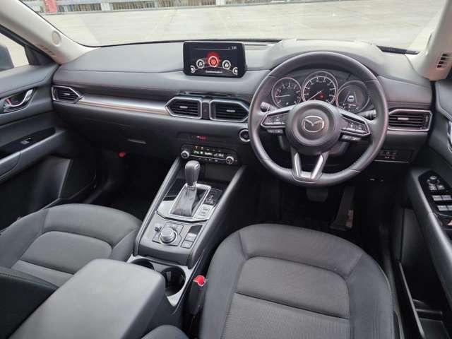 ＣＸ－５ ２．０　２０Ｓ　スマート　エディション　マツダ認定中古車　ＥＴＣ車載器　衝突被害軽減（3枚目）
