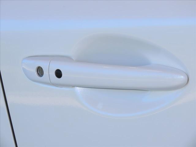 ＣＸ－５ ＸＤ　１００ＴＨ　マツダ１００周年記念モデル・３６０°ビューカメラ・ＢＯＳＥ・電動リアゲート・Ａｎｄｒｏｉｄ　Ａｕｔｏ／Ｃａｒ　Ｐｌａｙ・電動サンルーフ・ＣＤ／ＤＶＤ／フルセグＴＶ・ナッパレザーシート（レッド）（42枚目）