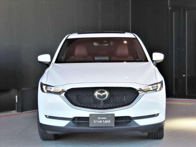 ＣＸ－５ ＸＤ　１００ＴＨ　マツダ１００周年記念モデル・３６０°ビューカメラ・ＢＯＳＥ・電動リアゲート・Ａｎｄｒｏｉｄ　Ａｕｔｏ／Ｃａｒ　Ｐｌａｙ・電動サンルーフ・ＣＤ／ＤＶＤ／フルセグＴＶ・ナッパレザーシート（レッド）（49枚目）