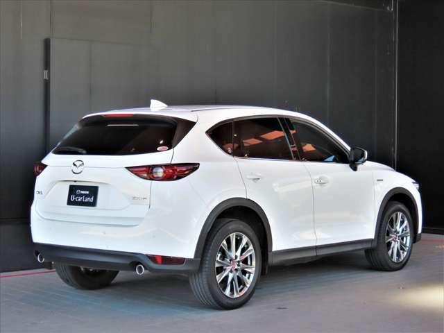 ＣＸ－５ ＸＤ　１００ＴＨ　マツダ１００周年記念モデル・３６０°ビューカメラ・ＢＯＳＥ・電動リアゲート・Ａｎｄｒｏｉｄ　Ａｕｔｏ／Ｃａｒ　Ｐｌａｙ・電動サンルーフ・ＣＤ／ＤＶＤ／フルセグＴＶ・ナッパレザーシート（レッド）（53枚目）