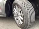 純正１７インチアルミホイールでスタイルバッチリ！２２５／６５Ｒ１７タイヤです