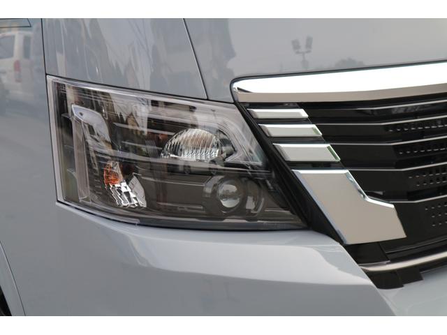 ＮＶ３５０キャラバンマイクロバス 　３ナンバー乗用車登録１０人ＤｙｎａｓｔｙＥＸＩＳＴフルエアロオーバーフェンダー２ピース２０ｉｎアルミカロッツエリアナビフリップダウンモニター（5枚目）