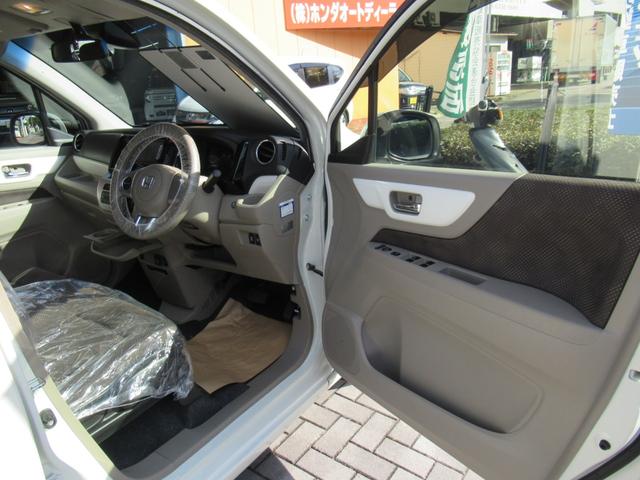 Ｎ－ＷＧＮ Ｇコンフォートパッケージ　純正ナビ　バックカメラ　シートヒーター　禁煙車　追突軽減ブレーキ　オートＨＩＤヘッドライト　スマートキー２個　ＥＴＣ　フロントドラレコ　ＢＴ音楽　サイドカーテンエアバック　ワンセグＴＶ　ＤＶＤ（61枚目）