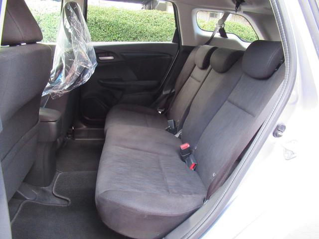 シャトル ハイブリッド ホンダセンシング メモリーナビ ホンダセンシング 追突軽減ブレーキ トノカバー 禁煙車 バックカメラ レーンキープアシスト アダプティブクルーズ ETC BT音楽 スマートキー2個 横滑り防止(13枚目)