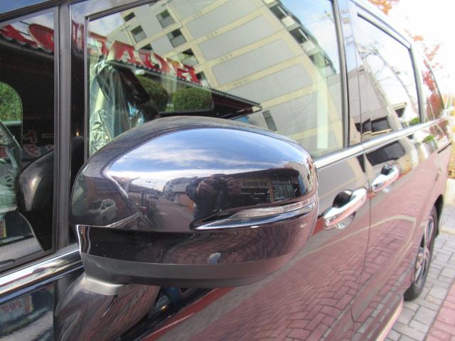 オデッセイ アブソルート　２列目プレミアムクレードルシート　左側パワースライドドア　追突被害軽減ブレーキ　禁煙車　オートＬＥＤヘッドライト　純正インターナビ　サイドエアバッグ　スマートキー２個　前方ドラレコ　バックＣ　ＥＴＣ（34枚目）