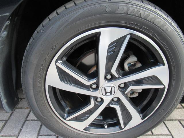 オデッセイ アブソルート　２列目プレミアムクレードルシート　左側パワースライドドア　追突被害軽減ブレーキ　禁煙車　オートＬＥＤヘッドライト　純正インターナビ　サイドエアバッグ　スマートキー２個　前方ドラレコ　バックＣ　ＥＴＣ（45枚目）