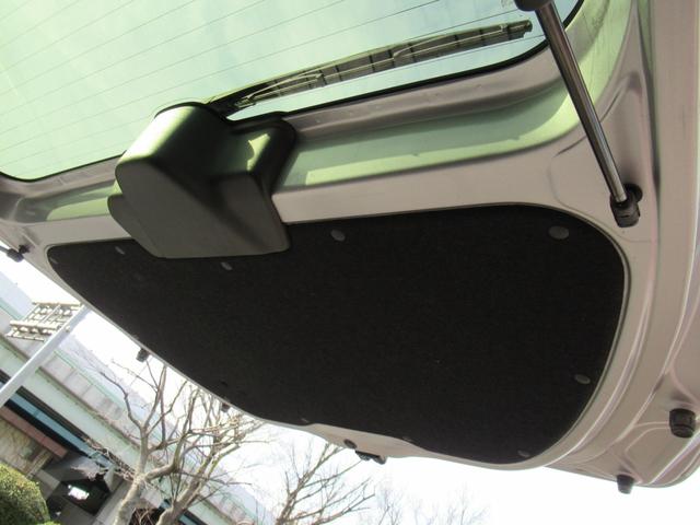 Ｎ－ＢＯＸ Ｌ・ターボ　ホンダセンシング　純正ナビ　電子パーキングブレーキ　追突軽減ブレーキ　オートＬＥＤヘッドライト　禁煙車　両側パワースライドドア　バックカメラ　リアセンサー　レーンキープアシスト　スマートキー２個　ＢＴ（68枚目）