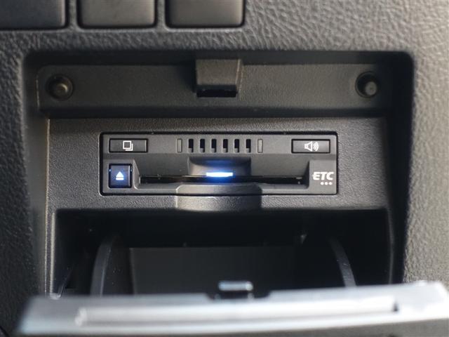 アルファード ２．５Ｓ　タイプゴールド　フルセグ　メモリーナビ　ミュージックプレイヤー接続可　バックカメラ　衝突被害軽減システム　ＥＴＣ　ドラレコ　両側電動スライド　ＬＥＤヘッドランプ　乗車定員７人　３列シート（22枚目）