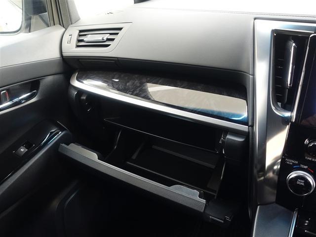 アルファード ２．５Ｓ　タイプゴールド　フルセグ　メモリーナビ　ミュージックプレイヤー接続可　バックカメラ　衝突被害軽減システム　ＥＴＣ　ドラレコ　両側電動スライド　ＬＥＤヘッドランプ　乗車定員７人　３列シート（27枚目）