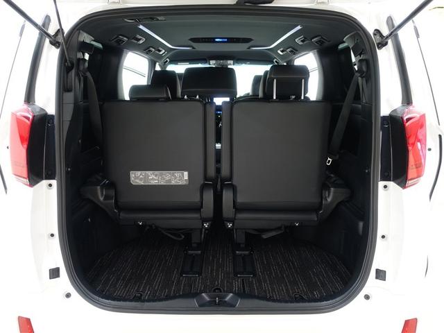 アルファード ２．５Ｓ　タイプゴールド　フルセグ　メモリーナビ　ミュージックプレイヤー接続可　バックカメラ　衝突被害軽減システム　ＥＴＣ　ドラレコ　両側電動スライド　ＬＥＤヘッドランプ　乗車定員７人　３列シート（31枚目）