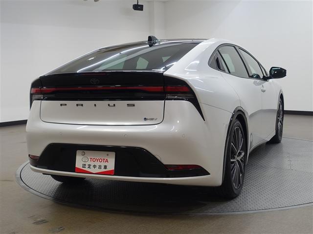 プリウス Ｚ　フルセグ　メモリーナビ　ミュージックプレイヤー接続可　バックカメラ　衝突被害軽減システム　ＥＴＣ　ドラレコ　ＬＥＤヘッドランプ（9枚目）