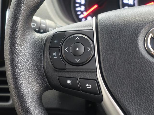 ヴォクシー Ｘ　ウェルキャブ　福祉車両　ワンセグ　メモリーナビ　バックカメラ　ＥＴＣ　電動スライドドア　ＬＥＤヘッドランプ　ウオークスルー　乗車定員６人　アイドリングストップ（17枚目）