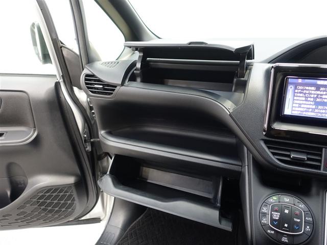 ヴォクシー Ｘ　ウェルキャブ　福祉車両　ワンセグ　メモリーナビ　バックカメラ　ＥＴＣ　電動スライドドア　ＬＥＤヘッドランプ　ウオークスルー　乗車定員６人　アイドリングストップ（23枚目）