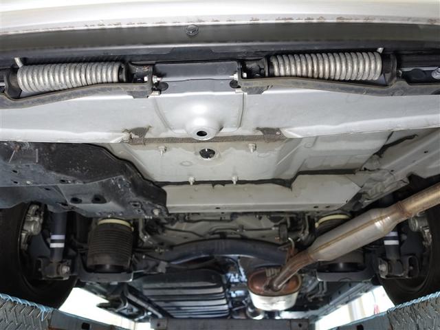 ヴォクシー Ｘ　ウェルキャブ　福祉車両　ワンセグ　メモリーナビ　バックカメラ　ＥＴＣ　電動スライドドア　ＬＥＤヘッドランプ　ウオークスルー　乗車定員６人　アイドリングストップ（36枚目）