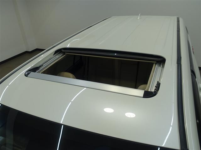 ランドクルーザープラド TX Lパッケージ 革シート サンルーフ 4WD フルセグ メモリーナビ ミュージックプレイヤー接続可 バックカメラ 衝突被害軽減システム ETC LEDヘッドランプ 乗車定員7人 3列シート ワンオーナー 記録簿(29枚目)