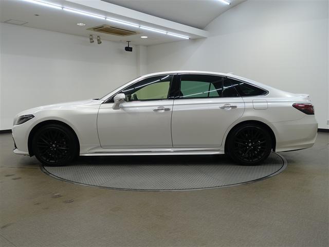 クラウンハイブリッド RS リミテッドII 革シート フルセグ メモリーナビ DVD再生 ミュージックプレイヤー接続可 バックカメラ 衝突被害軽減システム ETC LEDヘッドランプ(7枚目)