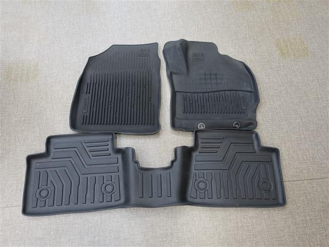 ���W���[�p�t���A�}�b�g�t���ŁA�ԓ��𐴌��ɕۂ��Ƃ��ł��܂��I