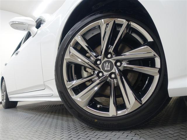 �X�|�[�e�B�Ȉ�ۂ�^���鏃���z�C�[���ł��B�ǂ��܂ł������Ă��������Ȃ�悤�ȃf�U�C���ł��ˁ�