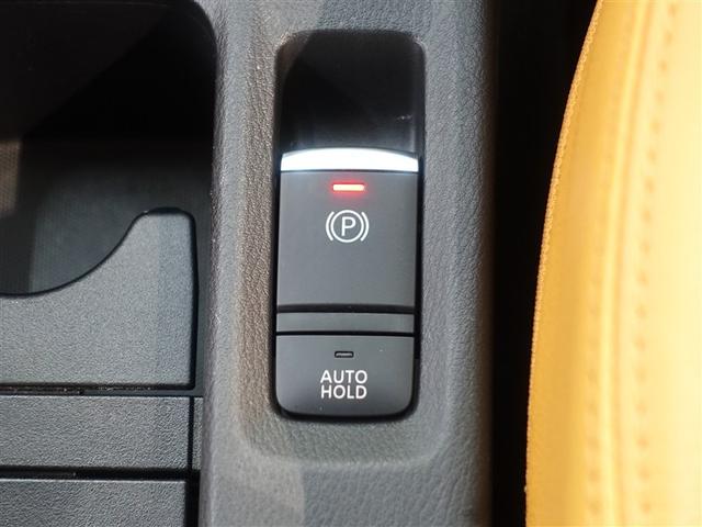 �I�[�g�z�[���h�́A�u���[�L�y�_�����瑫�𗣂��Ă��Ԃ��~��Ԃɕۂ@�\�ŁA�^�]�̕��S���y�����Ă���܂����