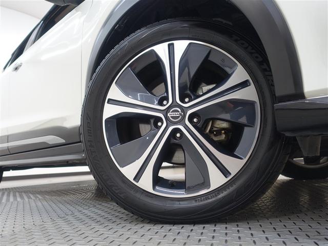 �����z�C�[���𑕒����Ă���A���x�E�f�U�C�����Ƃ��ɗD��Ă���܂���