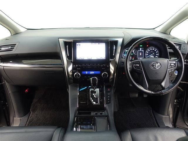 �X�^�C���b�V���ȃf�U�C���̃C���p�l�B�e����X�C�b�`�͎g���₷���ʒu�ɔz�u����Ă܂��B