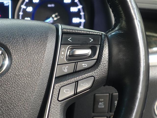 �p�m���~�b�N�r���[���j�^�[���X�e�A�����O�𗣂����X�C�b�`�Ő؂�ւ��\�ł��B