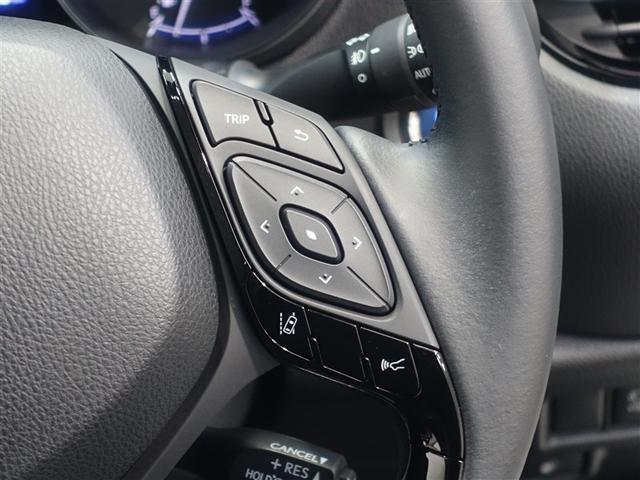 ���[���f�B�p�[�`���[�A���[�g�Ƃ͎Ԑ��܂��͑��H����̈�E�̉\�����x������Ƌ��ɁA�Ԑ��܂��͑��H����̈�E������邽�߂̃n���h������̈ꕔ���x������@�\�ł��B�ڍׂ͔̔��X�X�^�b�t�܂ł������˂��������B