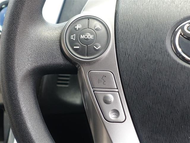 プリウスα Ｓ　ウェルキャブ　福祉車両　フルセグ　メモリーナビ　ＤＶＤ再生　ミュージックプレイヤー接続可　バックカメラ　衝突被害軽減システム　ドラレコ　ＬＥＤヘッドランプ　３列シート（17枚目）