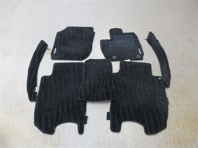 ヴェゼル ハイブリッドＺ・ホンダセンシング　フルセグ　メモリーナビ　ＤＶＤ再生　ミュージックプレイヤー接続可　バックカメラ　衝突被害軽減システム　ＥＴＣ　ドラレコ　ＬＥＤヘッドランプ（34枚目）