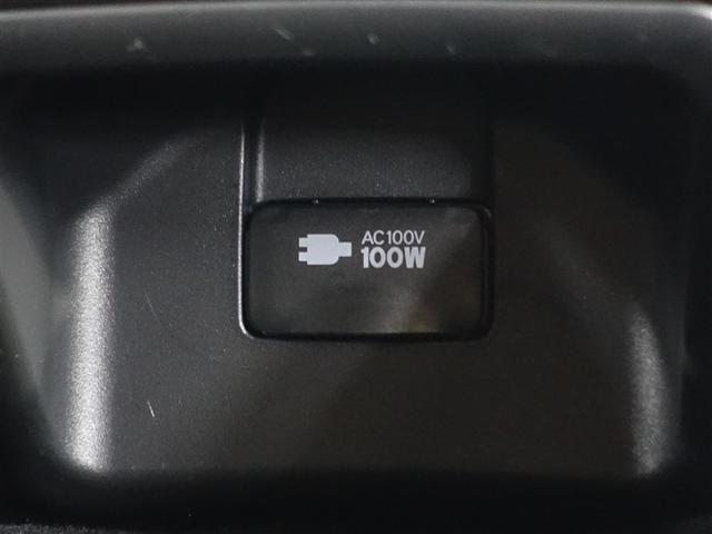 クラウンハイブリッド ＲＳアドバンス　革シート　サンルーフ　フルセグ　メモリーナビ　ＤＶＤ再生　ミュージックプレイヤー接続可　バックカメラ　衝突被害軽減システム　ＥＴＣ　ドラレコ　ＬＥＤヘッドランプ　ワンオーナー　フルエアロ（19枚目）