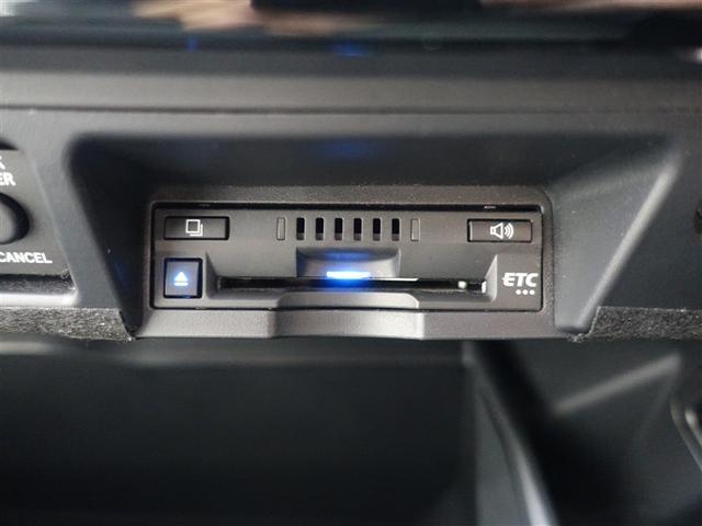 クラウンハイブリッド ＲＳアドバンス　革シート　サンルーフ　フルセグ　メモリーナビ　ＤＶＤ再生　ミュージックプレイヤー接続可　バックカメラ　衝突被害軽減システム　ＥＴＣ　ドラレコ　ＬＥＤヘッドランプ　ワンオーナー　フルエアロ（25枚目）