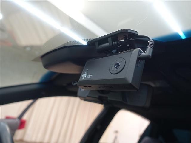 クラウンハイブリッド ＲＳアドバンス　革シート　サンルーフ　フルセグ　メモリーナビ　ＤＶＤ再生　ミュージックプレイヤー接続可　バックカメラ　衝突被害軽減システム　ＥＴＣ　ドラレコ　ＬＥＤヘッドランプ　ワンオーナー　フルエアロ（26枚目）