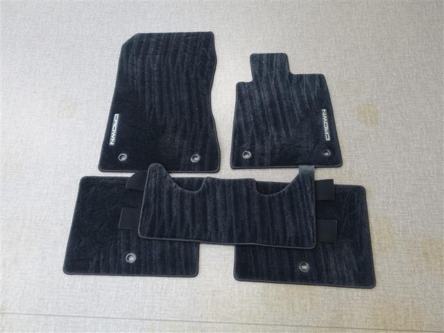 クラウンハイブリッド ＲＳアドバンス　革シート　サンルーフ　フルセグ　メモリーナビ　ＤＶＤ再生　ミュージックプレイヤー接続可　バックカメラ　衝突被害軽減システム　ＥＴＣ　ドラレコ　ＬＥＤヘッドランプ　ワンオーナー　フルエアロ（38枚目）