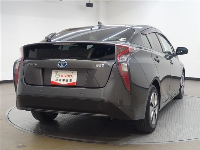 プリウス Ａ　フルセグ　メモリーナビ　ＤＶＤ再生　ミュージックプレイヤー接続可　バックカメラ　衝突被害軽減システム　ＥＴＣ　ＬＥＤヘッドランプ（8枚目）