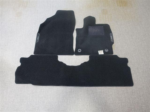 プリウスα Ｓ　フルセグ　メモリーナビ　ＤＶＤ再生　バックカメラ　ＥＴＣ　ドラレコ（35枚目）