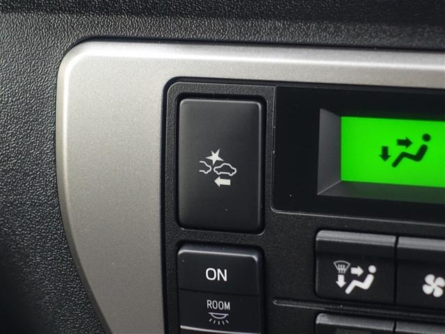 �v���N���b�V���Z�[�t�e�B�𑕔����Ă���܂��I�Փ˂̉\���������ƃV�X�e�������f�����Ƃ��ɁA�x���u���[�L�͐���ɂ��^�]�҂̏Փˉ�𑀍��⏕���Ă���܂���