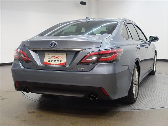 クラウンハイブリッド Ｓ　革シート　フルセグ　メモリーナビ　ＤＶＤ再生　ミュージックプレイヤー接続可　バックカメラ　衝突被害軽減システム　ＥＴＣ　ドラレコ　ＬＥＤヘッドランプ（8枚目）