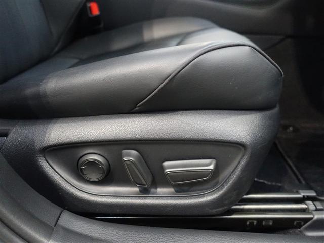 クラウンハイブリッド Ｓ　革シート　フルセグ　メモリーナビ　ＤＶＤ再生　ミュージックプレイヤー接続可　バックカメラ　衝突被害軽減システム　ＥＴＣ　ドラレコ　ＬＥＤヘッドランプ（27枚目）