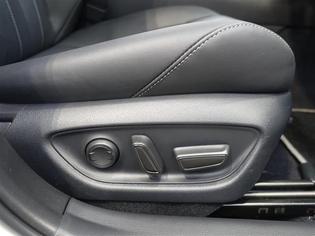 クラウンハイブリッド ＲＳ　リミテッドＩＩ　革シート　フルセグ　メモリーナビ　ＤＶＤ再生　ミュージックプレイヤー接続可　バックカメラ　衝突被害軽減システム　ＥＴＣ　ドラレコ　ＬＥＤヘッドランプ　フルエアロ（26枚目）