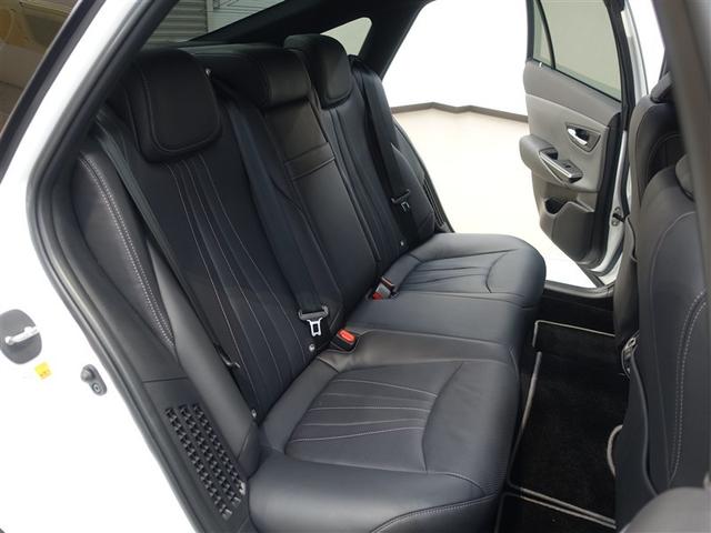 クラウンハイブリッド ＲＳ　リミテッドＩＩ　革シート　フルセグ　メモリーナビ　ＤＶＤ再生　ミュージックプレイヤー接続可　バックカメラ　衝突被害軽減システム　ＥＴＣ　ドラレコ　ＬＥＤヘッドランプ　フルエアロ（29枚目）