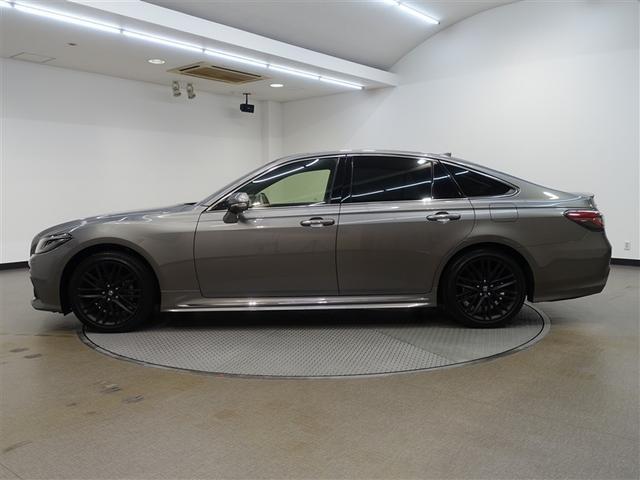 クラウンハイブリッド ＲＳ　リミテッドＩＩ　革シート　フルセグ　メモリーナビ　ＤＶＤ再生　ミュージックプレイヤー接続可　バックカメラ　衝突被害軽減システム　ＥＴＣ　ドラレコ　ＬＥＤヘッドランプ（7枚目）