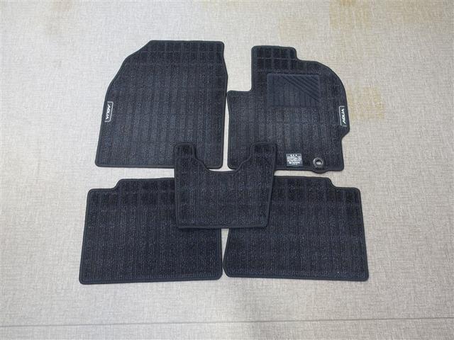 アクア Ｚ　フルセグ　メモリーナビ　ミュージックプレイヤー接続可　バックカメラ　衝突被害軽減システム　ＥＴＣ　ドラレコ　ＬＥＤヘッドランプ（38枚目）