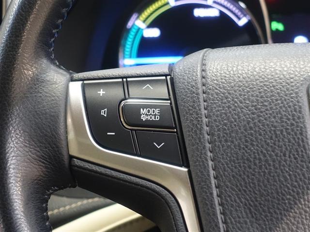 �h���C�o�[�Ɋ��Y�����K�ȑ���t�B�[���������炷�X�e�A�����O�ł��B