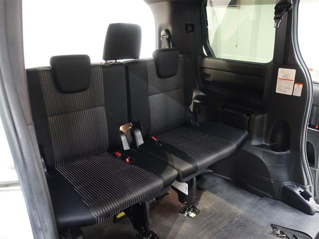 ノア Ｓｉ　ウェルキャブ　福祉車両　フルセグ　メモリーナビ　ＤＶＤ再生　後席モニター　バックカメラ　衝突被害軽減システム　ＥＴＣ　ドラレコ　両側電動スライド　ＬＥＤヘッドランプ　乗車定員７人　３列シート　アイドリングストップ（26枚目）