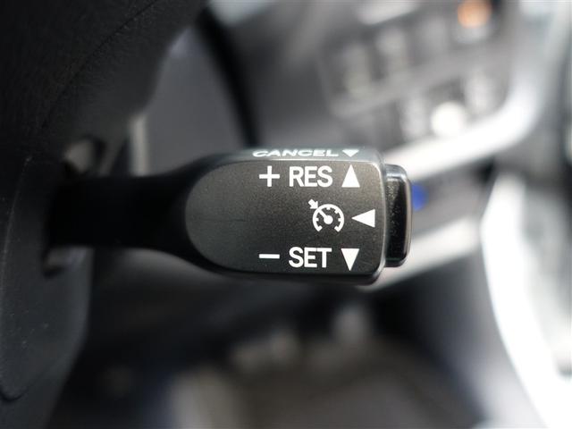 ヴォクシー ＺＳ　ウェルキャブ　福祉車両　フルセグ　メモリーナビ　ＤＶＤ再生　ミュージックプレイヤー接続可　バックカメラ　衝突被害軽減システム　ＥＴＣ　両側電動スライド　ＬＥＤヘッドランプ　ウオークスルー　乗車定員７人　３列シート（18枚目）