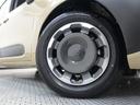 キャップ付きホイールでオシャレですね♪