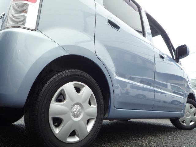 ワゴンＲ ＦＸ　キーレスエントリー＋Ｏ／Ｄ付き４速コラムオートマ＋電格付ドアミラー＋タイミングチェーン式＋ブルーブラックツートーン＋走行５万９千キロ台＋内外装クリーニングバフポリッシャー仕上げ（22枚目）